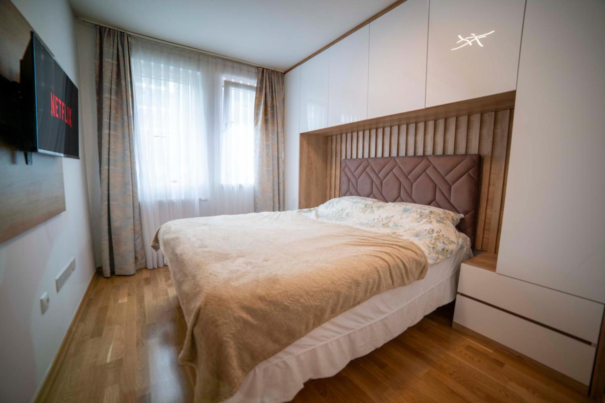 Apartment 5 Star Lukavica Exterior foto